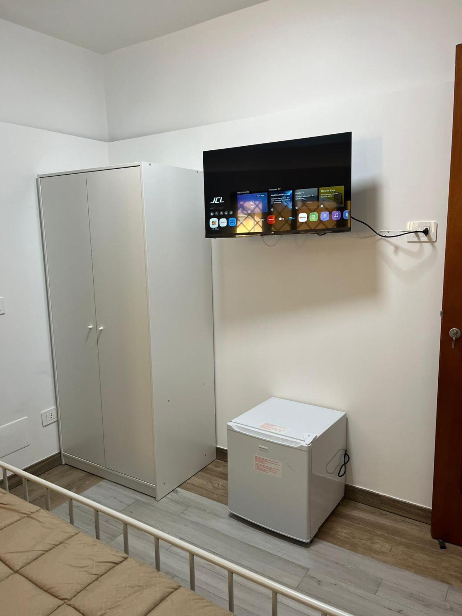 Aurora Rooms Помильяно-д'Арко Экстерьер фото