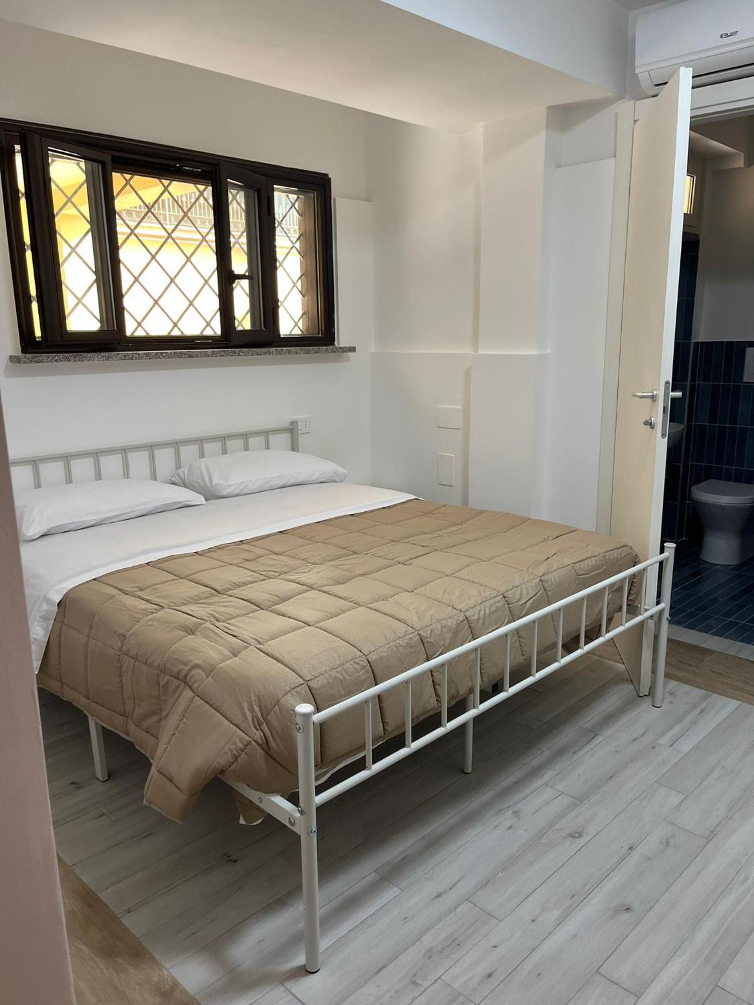 Aurora Rooms Помильяно-д'Арко Экстерьер фото