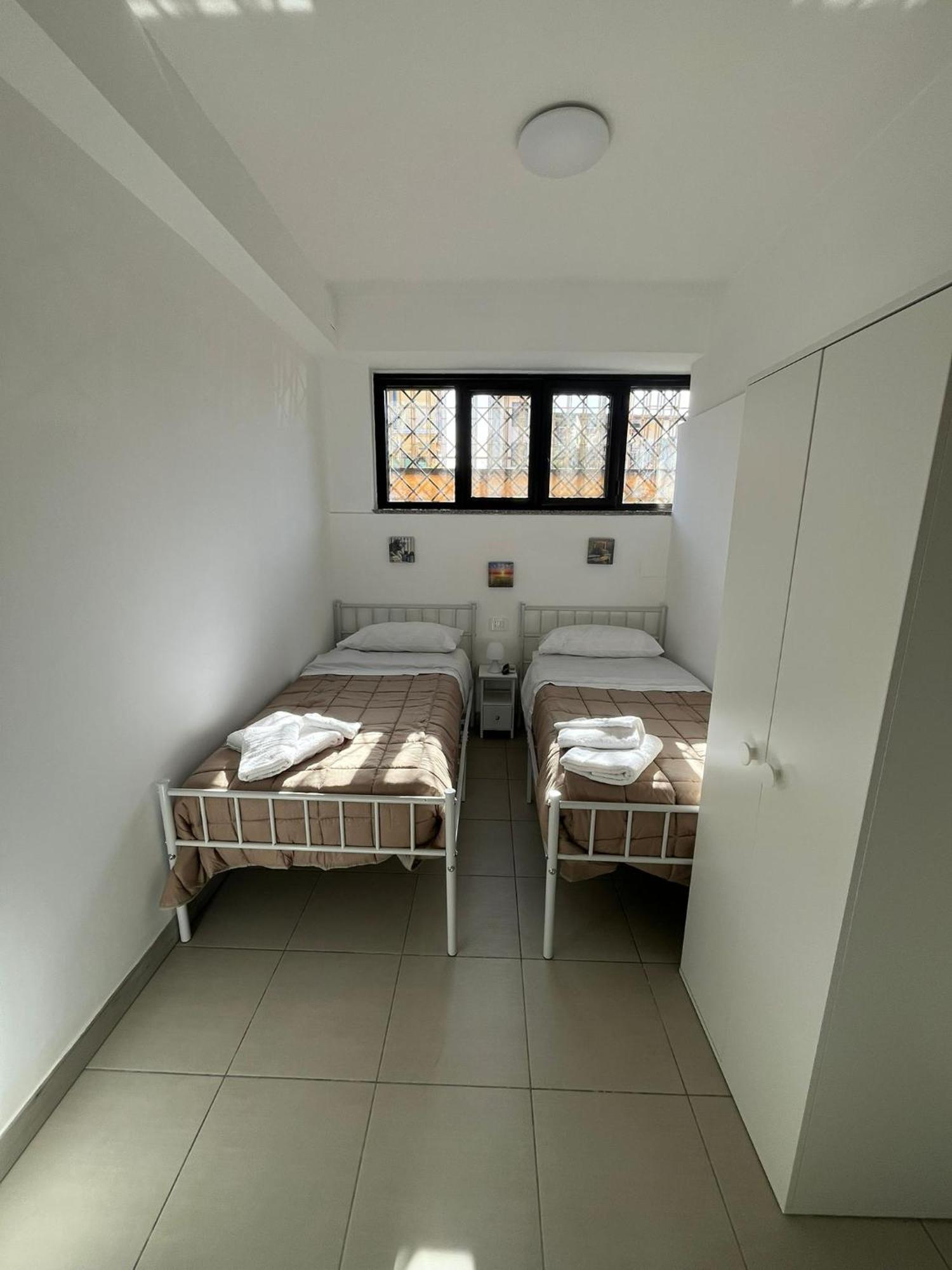 Aurora Rooms Помильяно-д'Арко Экстерьер фото