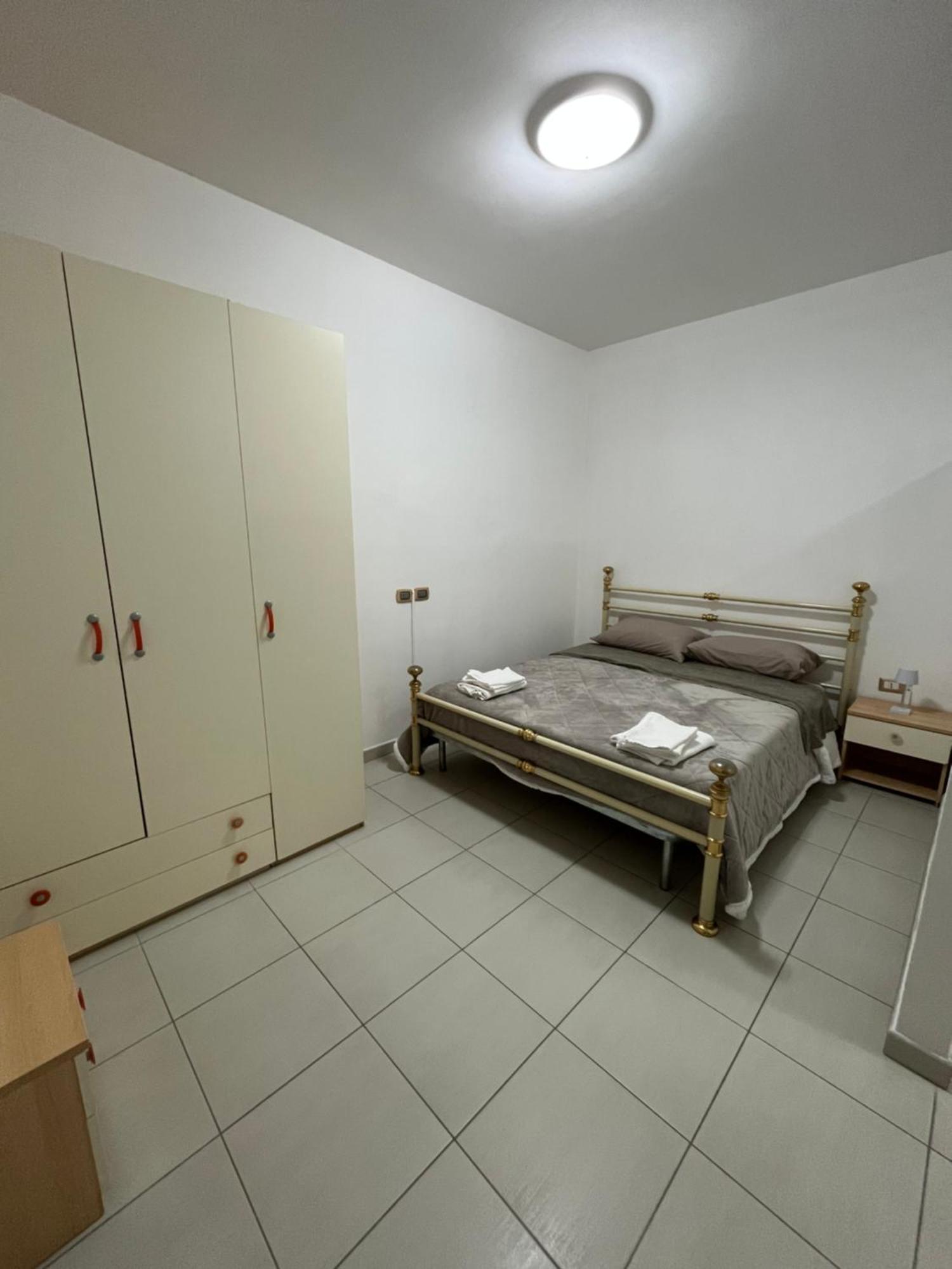 Aurora Rooms Помильяно-д'Арко Экстерьер фото